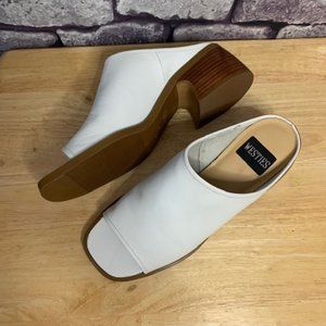 Westies White Slides Size 7 1/2